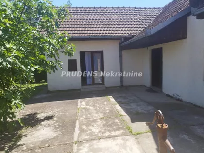 Jakovo | 4zida.rs