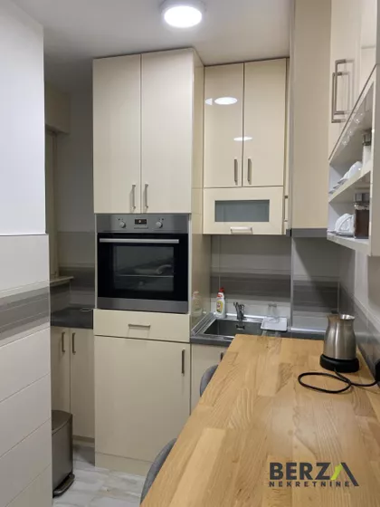 Bulevar Oslobođenja | 4zida.rs