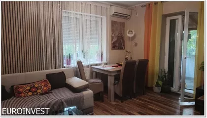 Sedam stražara | 4zida.rs