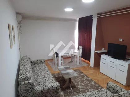 Drage Spasić | 4zida.rs
