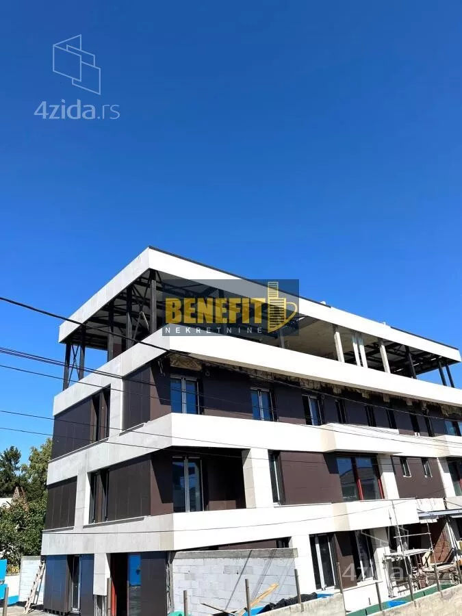 Četvorosoban stan | 4zida