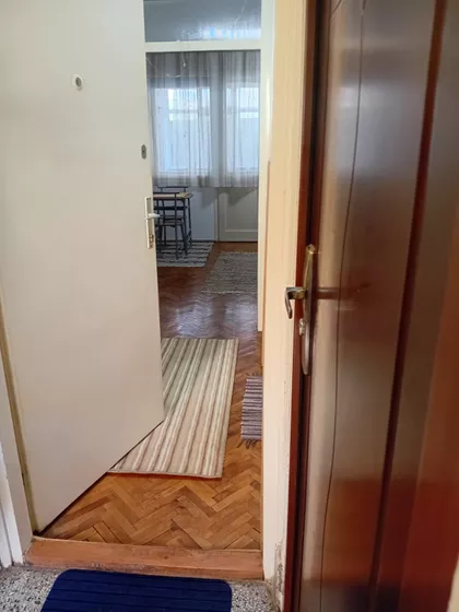 Pariske Komune 12 | 4zida.rs