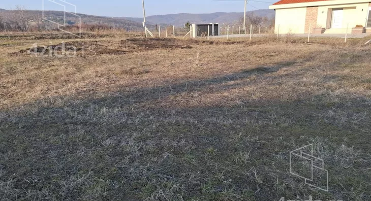 Plac | 4zida