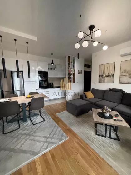 Kneza Višeslava | 4zida.rs