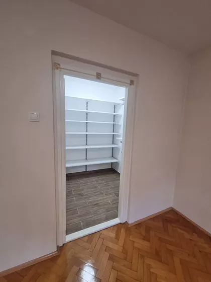 Aleja maršala Tita | 4zida.rs