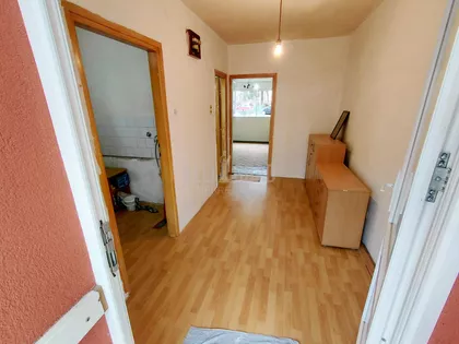 Petlovo Brdo | 4zida.rs