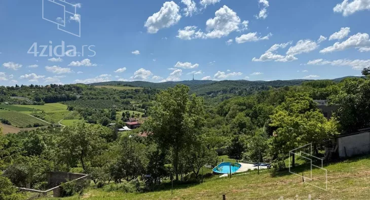 Građevinsko zemljište | 4zida