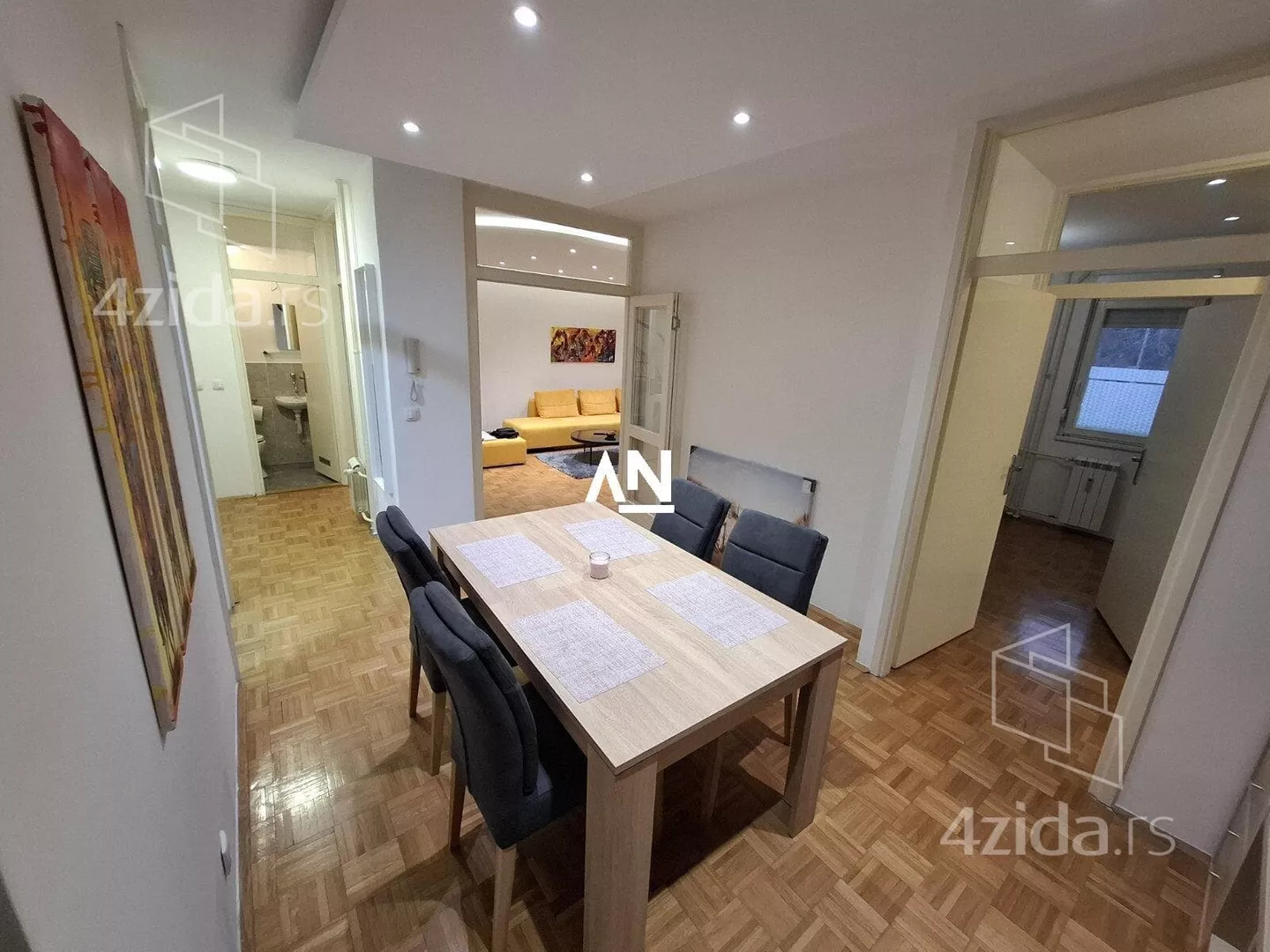 Trosoban stan | 4zida