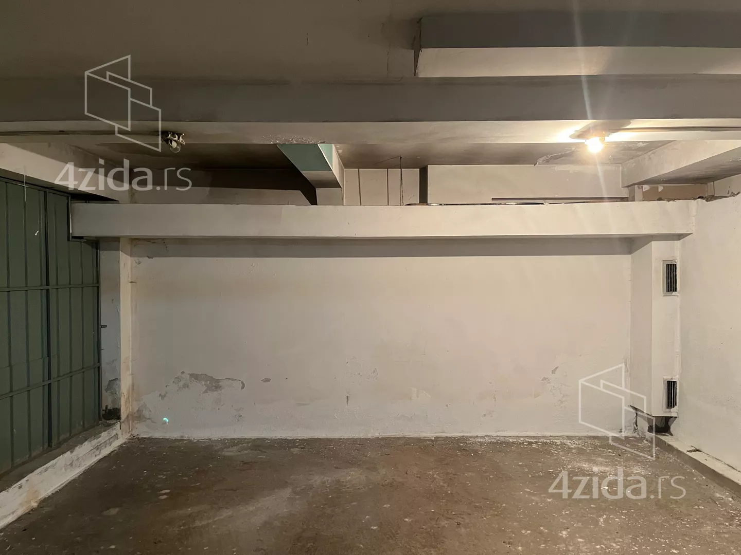 Garaža | 4zida