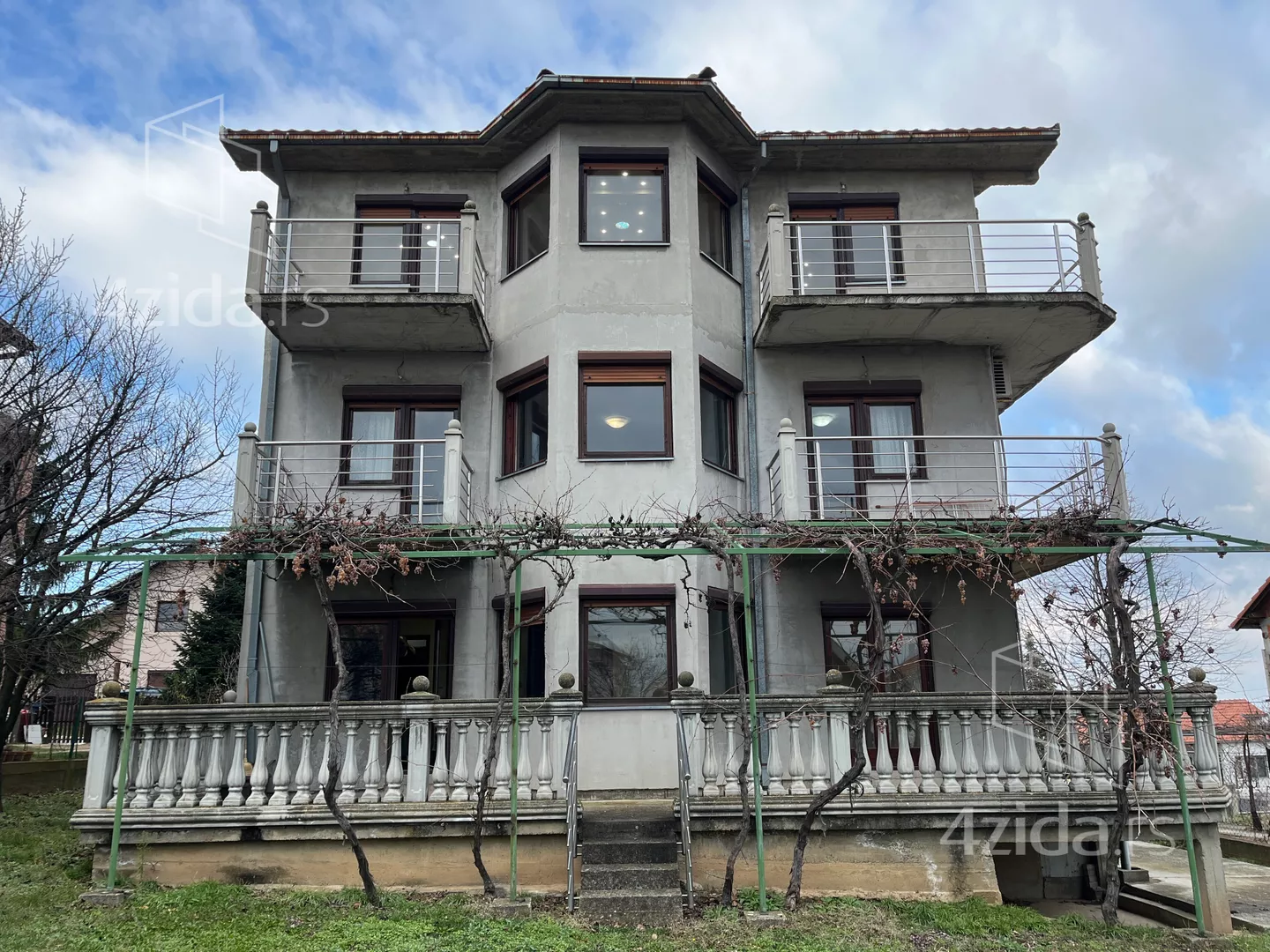 3-etažna kuća | 4zida