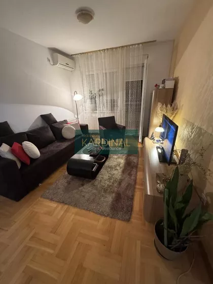 Vašarište | 4zida.rs