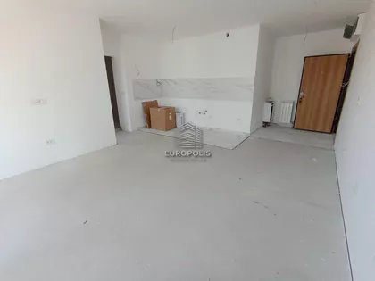 Prvomajska | 4zida.rs