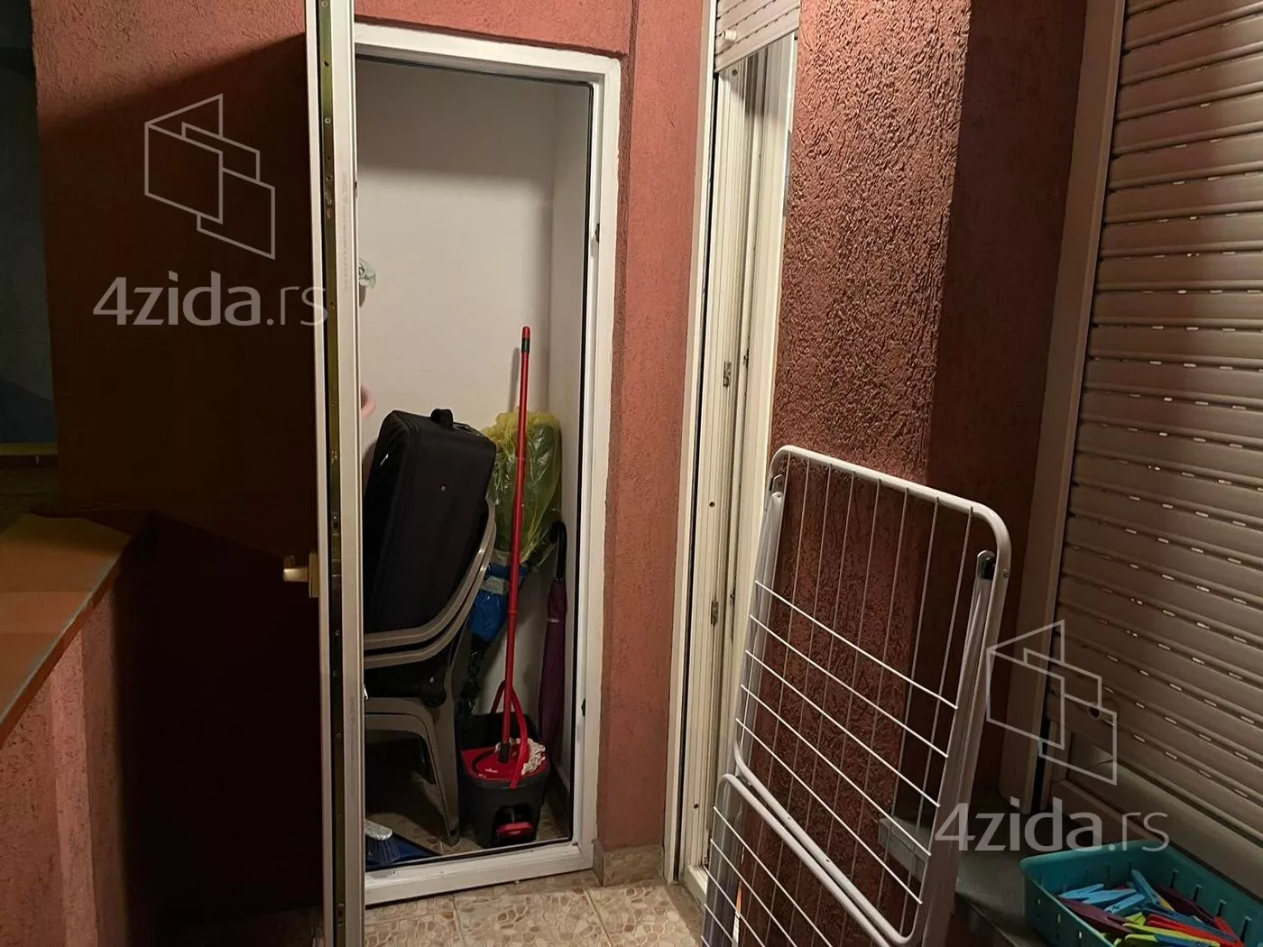 Garsonjera | 4zida