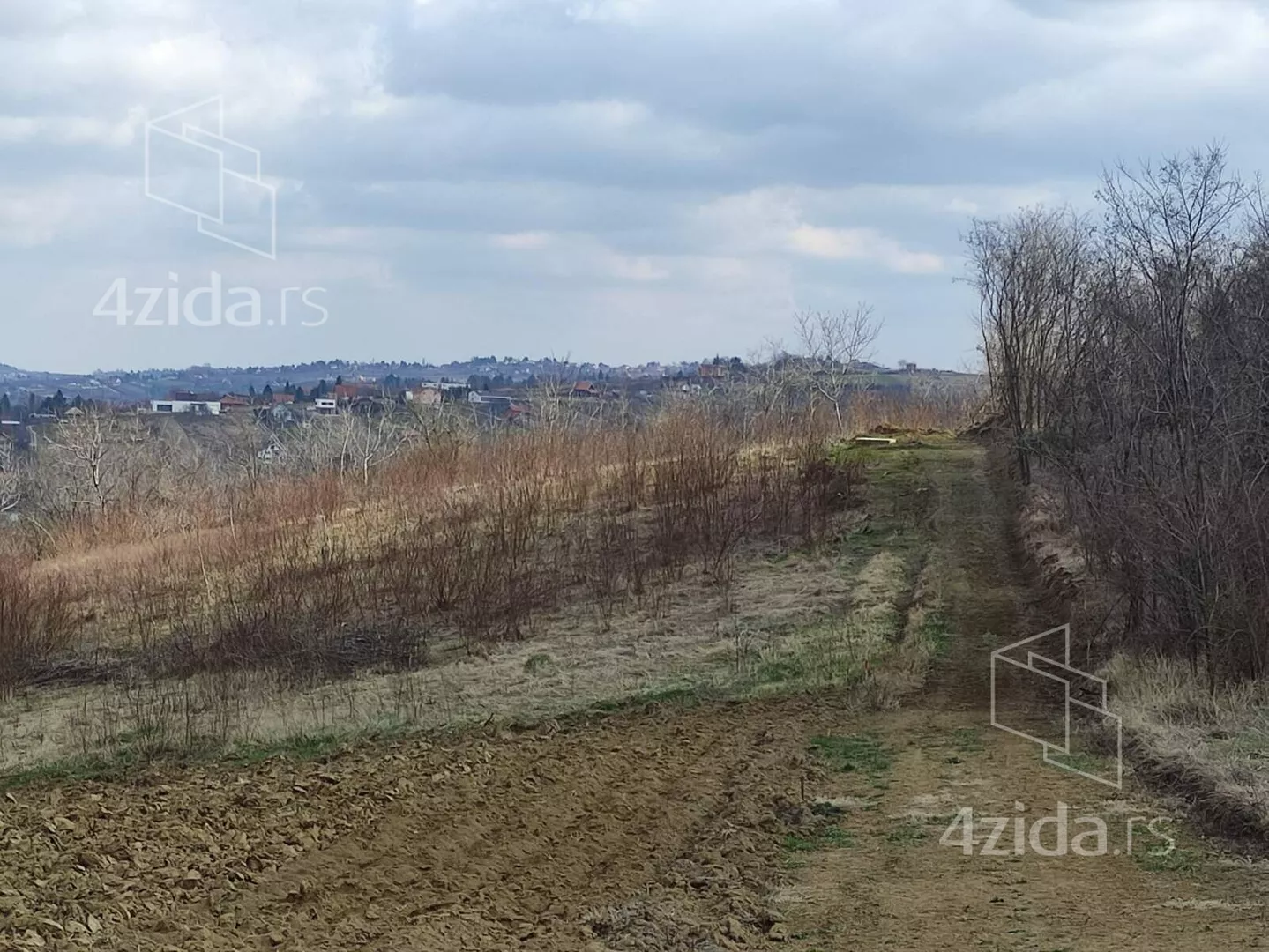 Poljoprivredno zemljište | 4zida