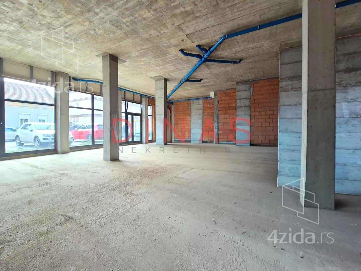 Poslovni prostor | 4zida