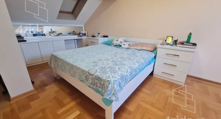 Četvoroiposoban stan | 4zida