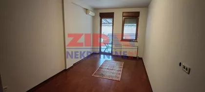 Crveni Krst Zvezdara | 4zida.rs