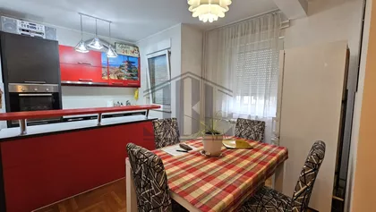 Učiteljsko Naselje | 4zida.rs