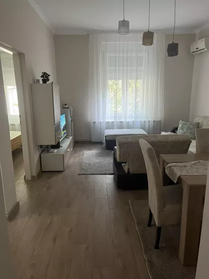 Komnen Barjaktara | 4zida.rs