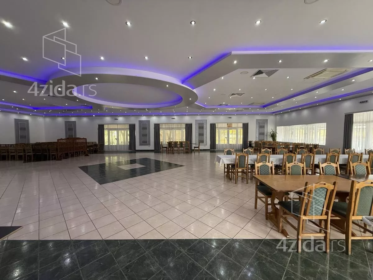 Ugostiteljski objekat | 4zida