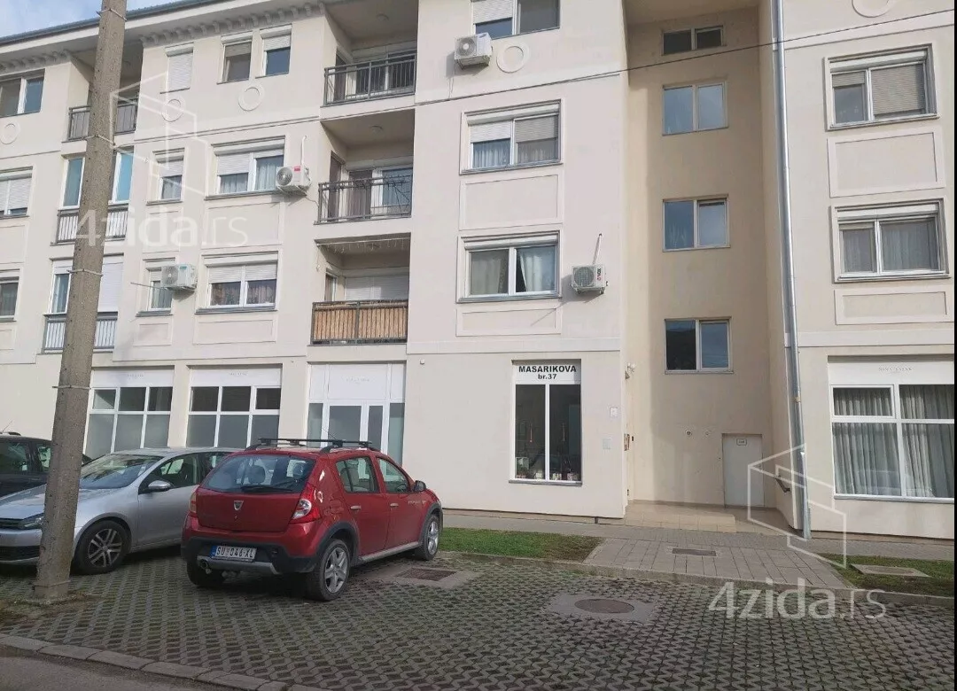 Garsonjera | 4zida