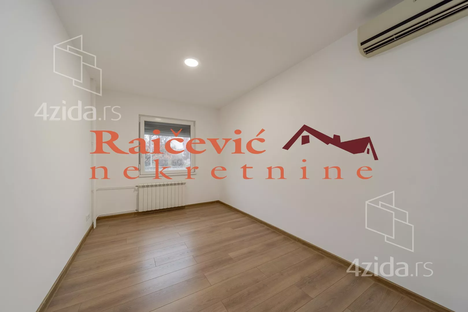 Petosoban stan | 4zida