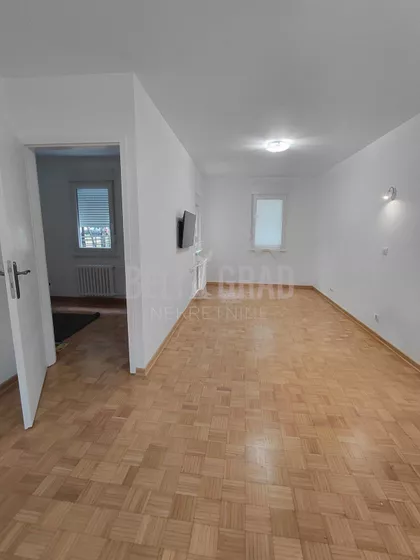 Repiška | 4zida.rs