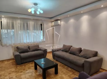 Koste Nađa | 4zida.rs