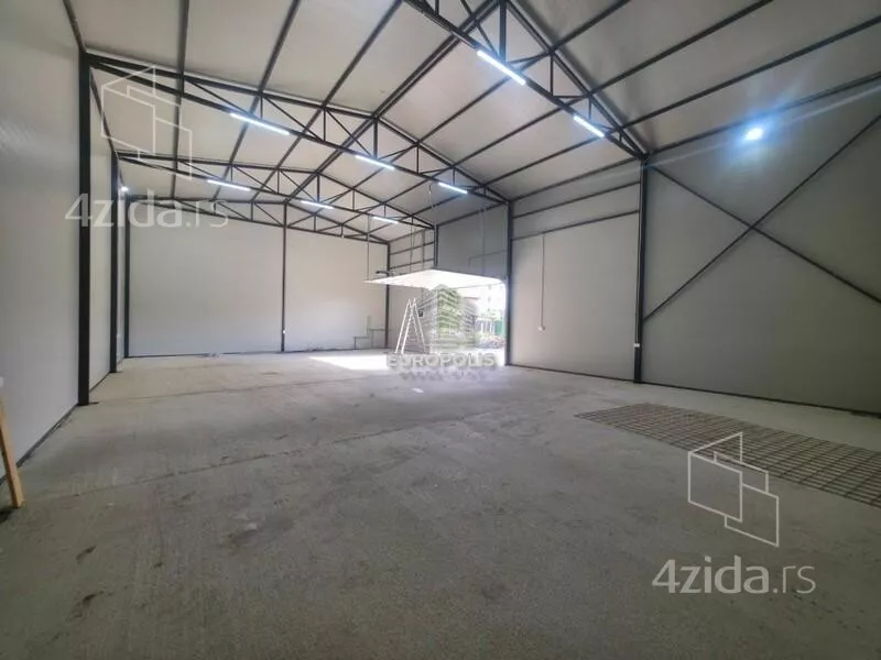 Hala | 4zida