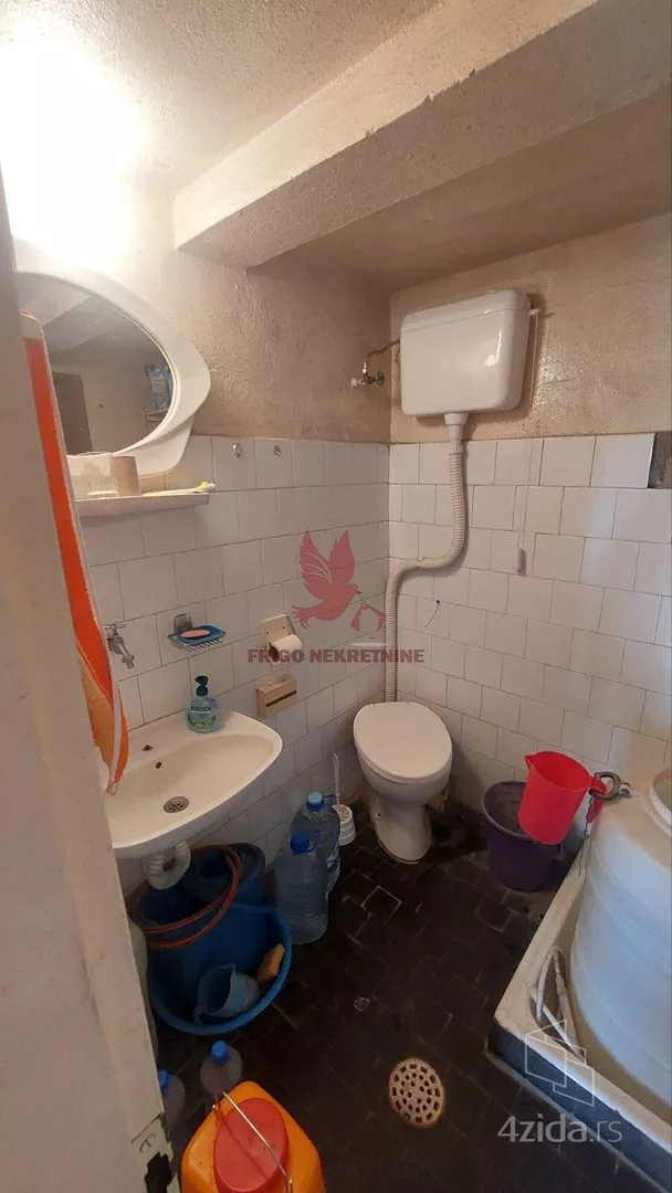 4-etažna kuća | 4zida