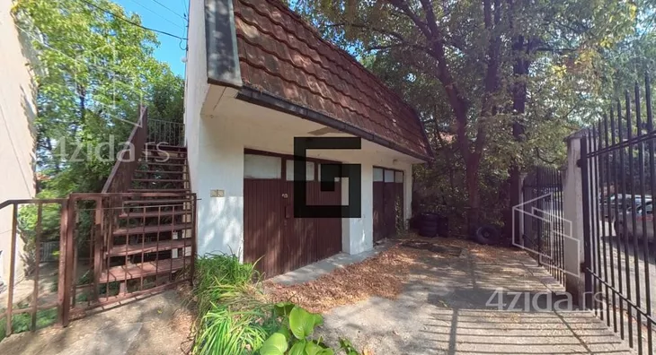 4-etažna kuća | 4zida