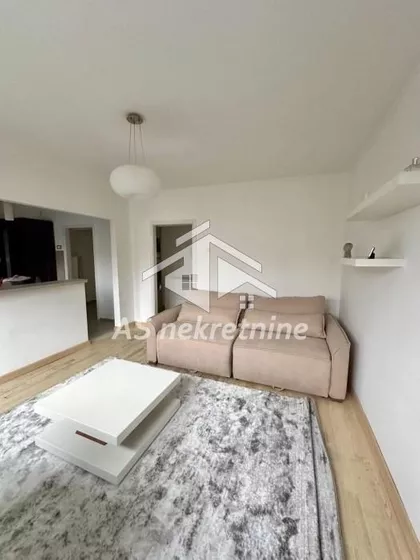 Sarajevska | 4zida.rs