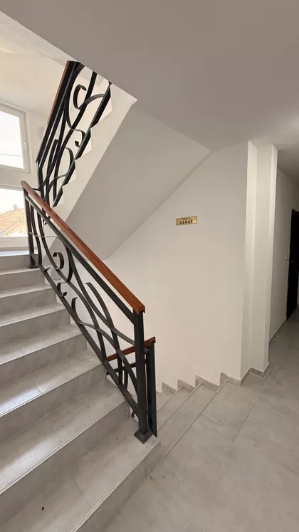 Velibora Markovića 39 | 4zida.rs