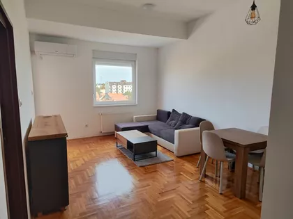 Šolohova 20 | 4zida.rs