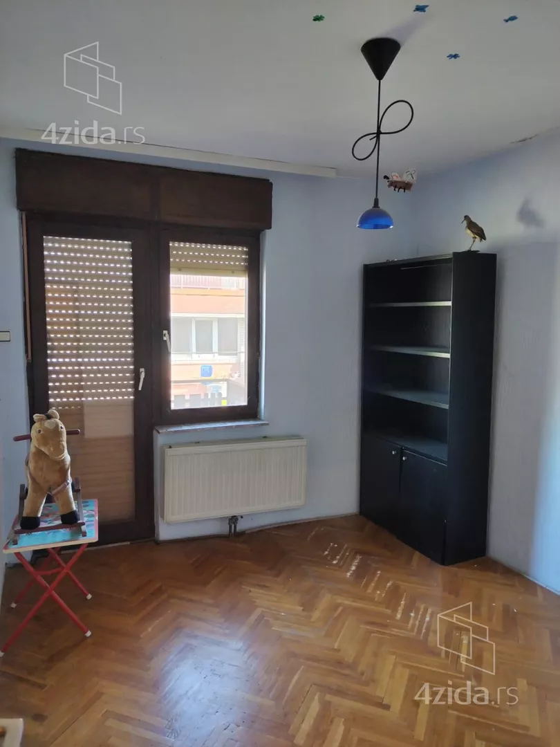 3-etažna kuća | 4zida