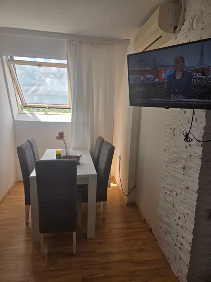 Mali Radanovac | 4zida.rs