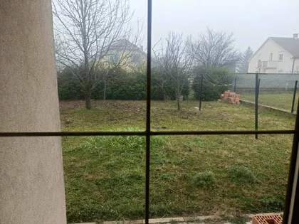Surčin (mesto) | 4zida.rs