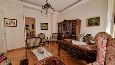 Cara Lazara