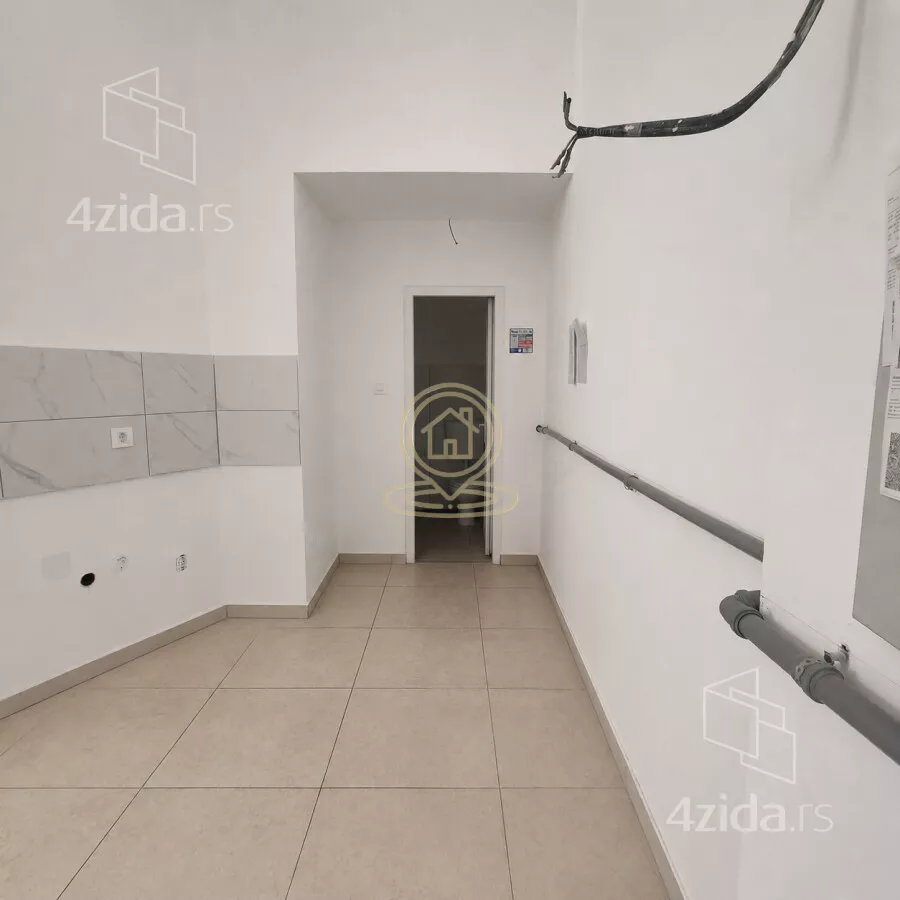 Lokal | 4zida