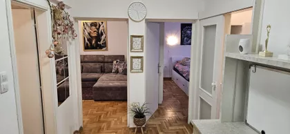 Klinički Centar | 4zida.rs