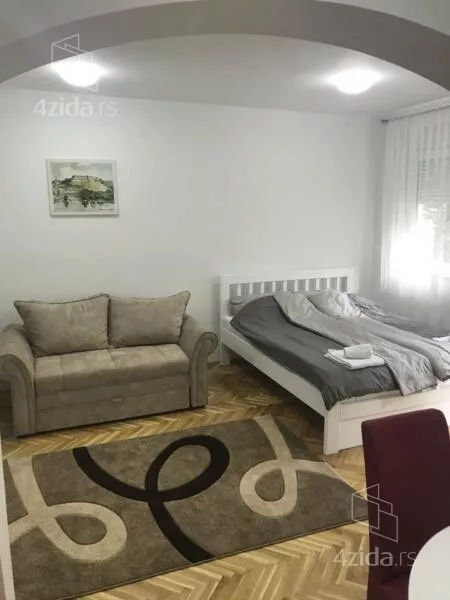 Garsonjera | 4zida