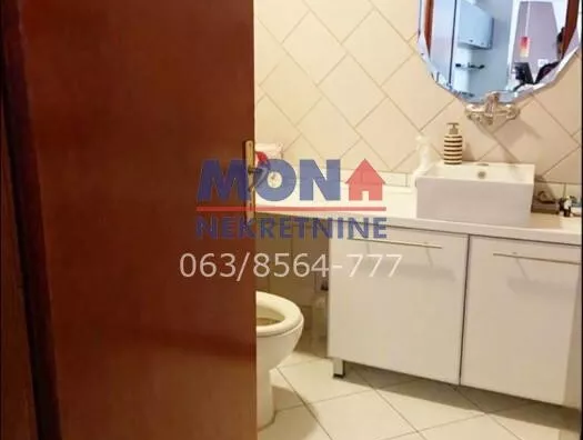 Šestosoban stan | 4zida