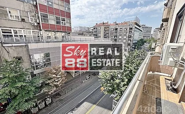 Petoiposoban stan | 4zida