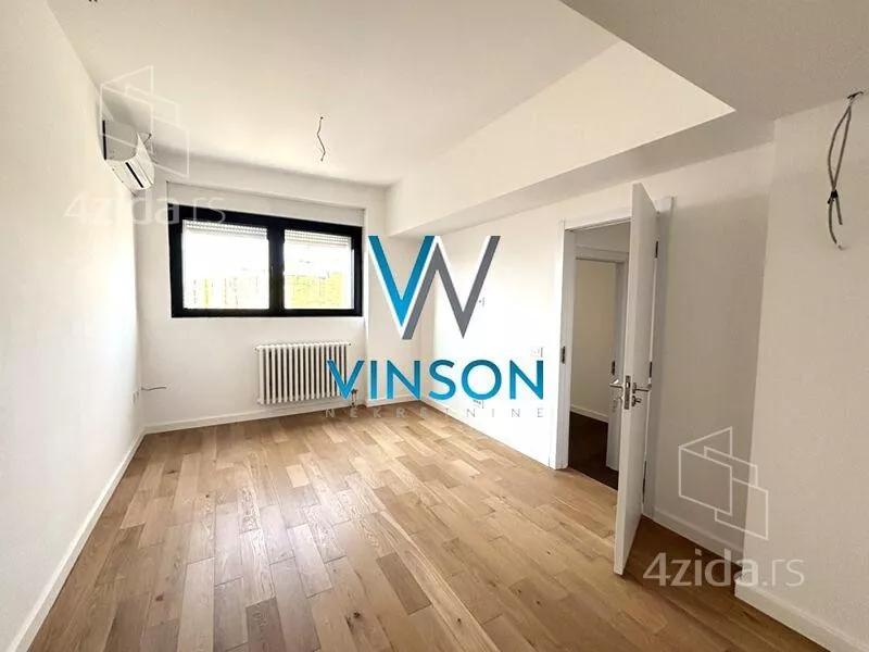 Četvoroiposoban stan | 4zida