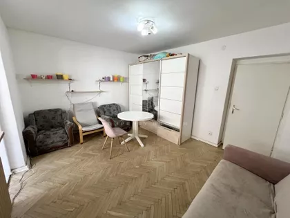 Maršala Birjuzova | 4zida.rs