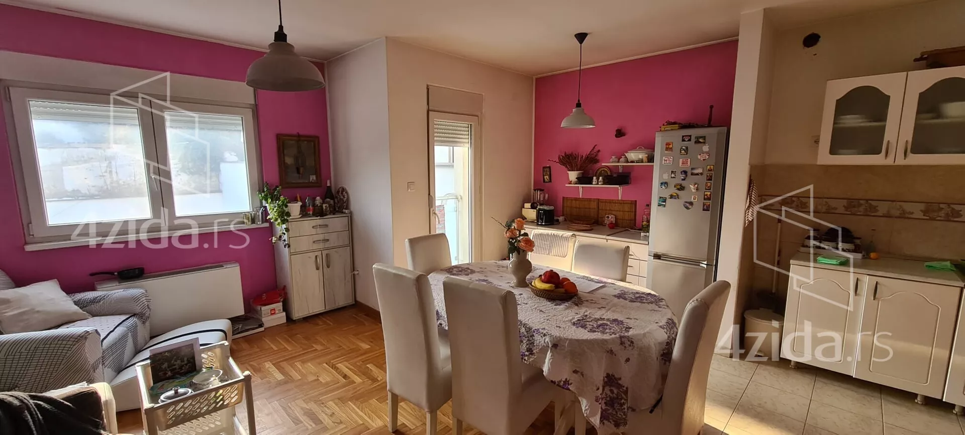 Troiposoban stan | 4zida