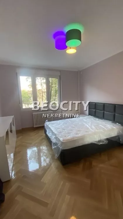 Nikolaja Krasnova | 4zida.rs
