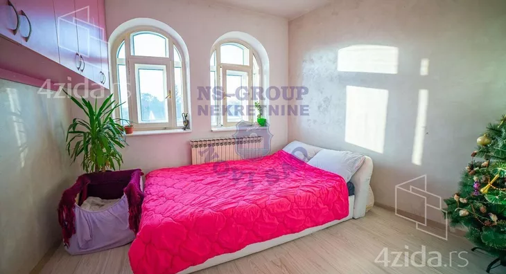 4-etažna kuća | 4zida