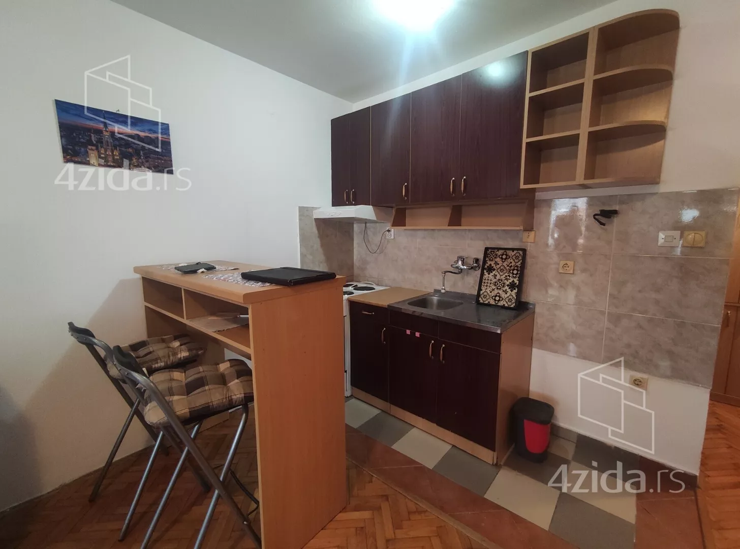 Garsonjera | 4zida