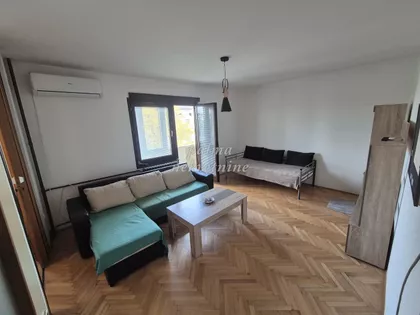 Centar preko Lepenice | 4zida.rs